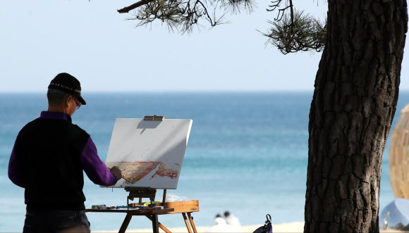 경포에서 봄을 그리다