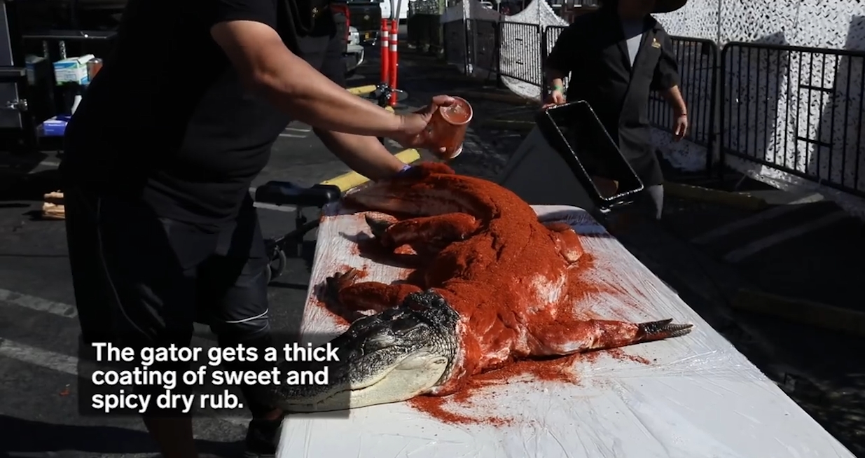 악어 바비큐 요리(유튜브 영상 캡처)