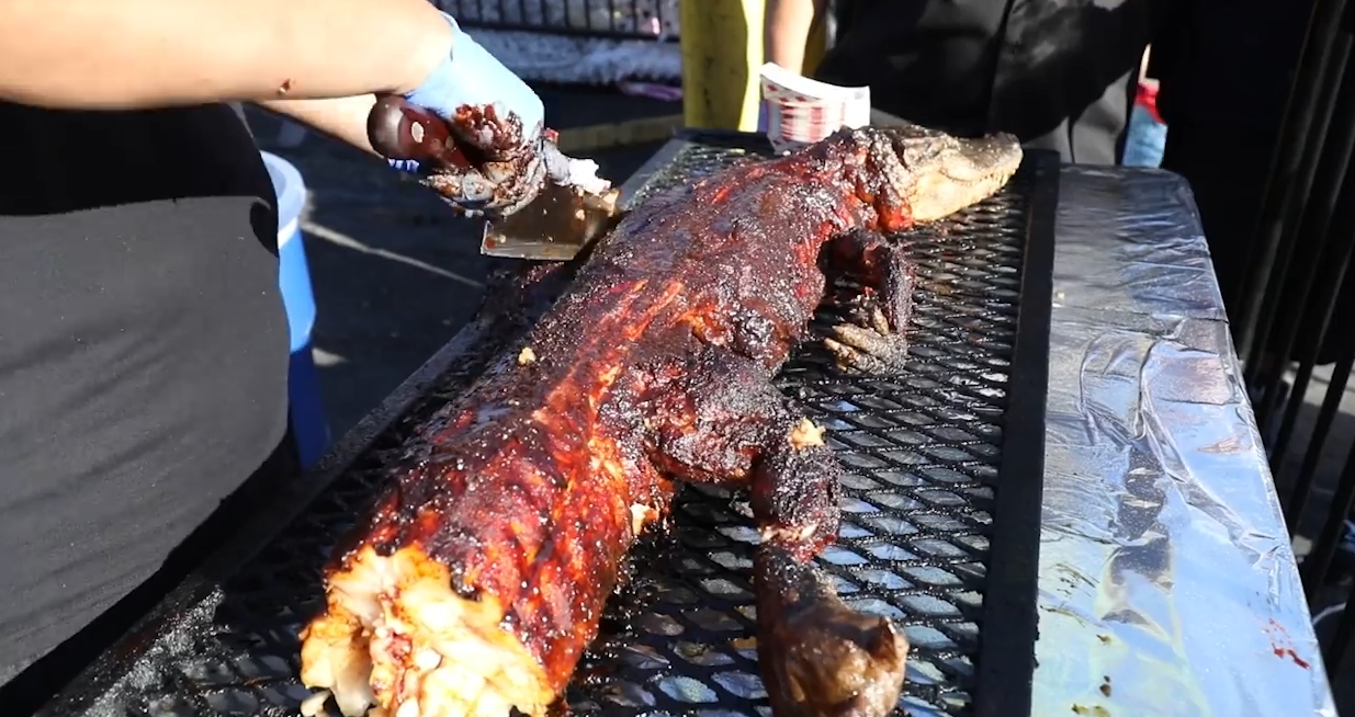 악어 바비큐 요리(유튜브 영상 캡처)