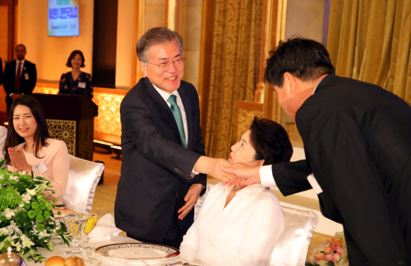 문 대통령, UAE 동포간담회