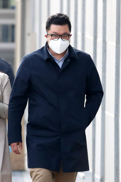 MB 접견 마친 아들 이시형