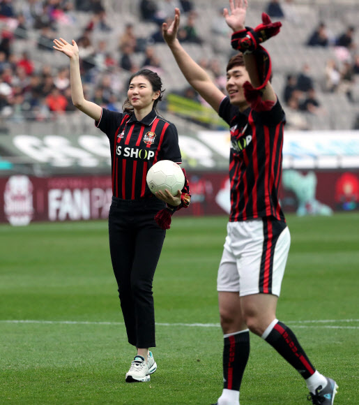 시축 마친 심석희와 김도겸