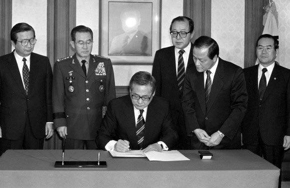 [남북정상회담] 판문점, 남북 대화-충돌의 역사