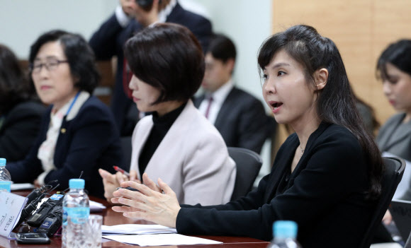 발언하는 서지현 검사