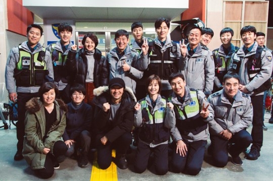 tvN ‘라이브’ 팀