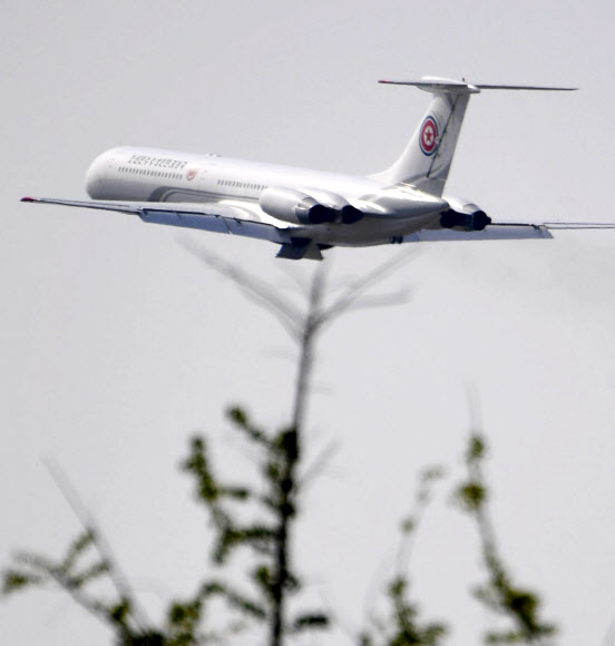 북한 요인 전용기, 중국 다롄 공항 이륙