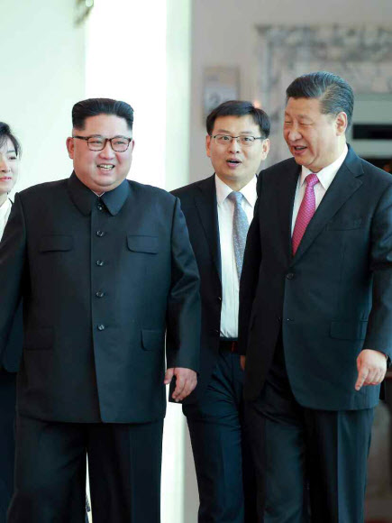 한달여만에 다시 만난 김정은-시진핑