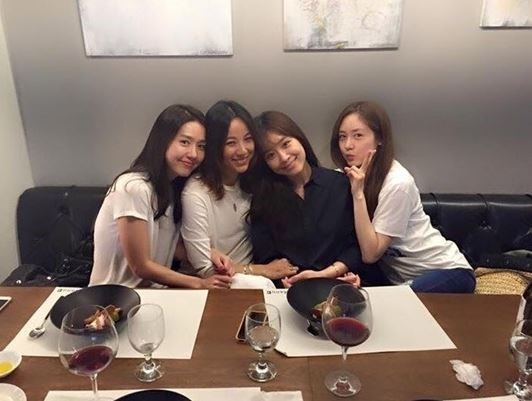 핑클 이진, 이효리, 옥주현, 성유리<br>사진=이효리 팬카페