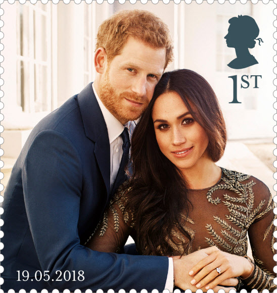 영국 우편회사 로열메일이 14일 발간한 해리(왼쪽) 왕자와 마클의 결혼 축하 기념 우표. 이번 결혼식에 공식 사진사로 나서는 미국 유명작가 알렉시 루보미르스키가 지난해 12월 촬영한 사진이다.  런던 AFP 연합뉴스