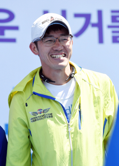 2018 서울신문 하프마라톤 남자하프1위 손철 2018. 5. 19 정연호 기자 tpgod@seoul.co.kr