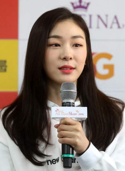 다시 갈라 선보이는 김연아