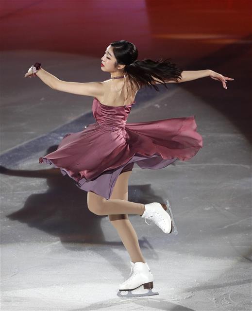 김연아의 빙판 위 멋진 연기