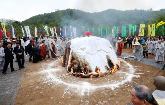 ‘속환사바하소서’