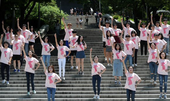 ‘함께 춤춰요’