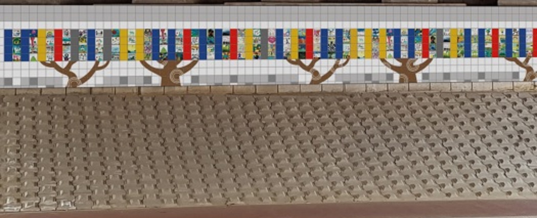 구래동의 가마지천 3교 교대 벽면에는‘구래동’을 주제로 한 학생들의 그림 164점이 있다. 김포시 제공<br>