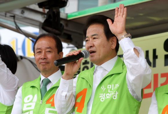 유세하는 정동영 의원