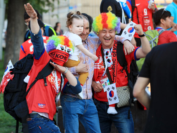 ‘붉은 악마도 니즈니 입성!’