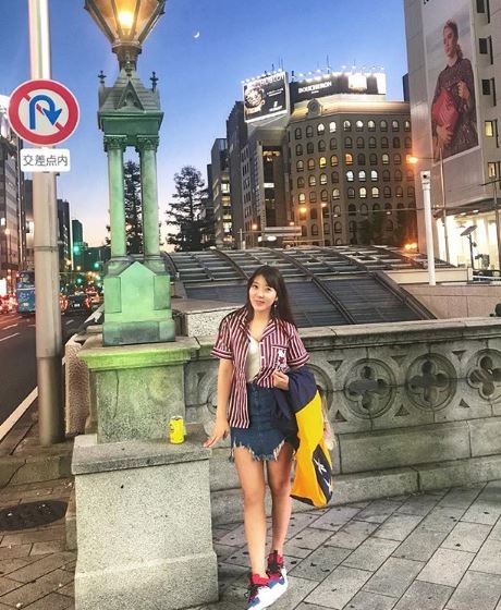 일본 여행 중인 방송인 하지영