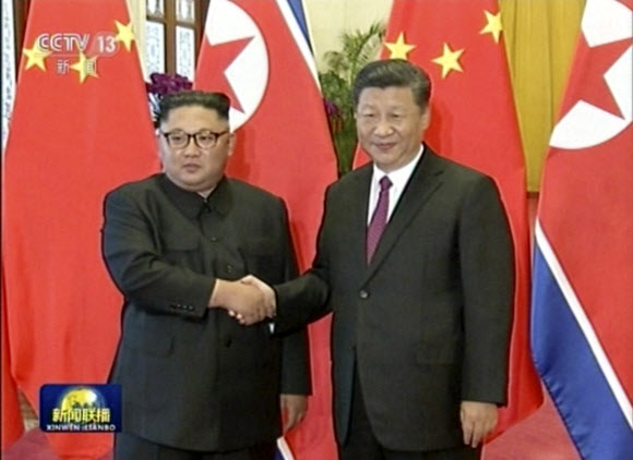 시진핑, 김정은 만나…“정세 바뀌어도 북중관계 변하지 않을것”