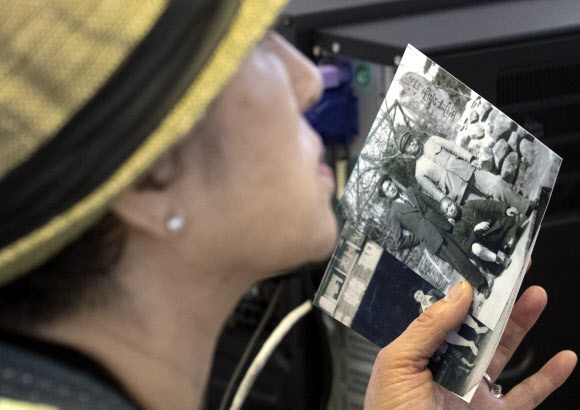 ‘북한에 있는 가족을 만나고 싶어요’