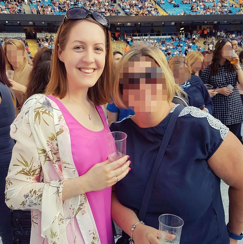 영국의 한 병원에서 신생아 8명을 살해한 혐의를 받고 있는 간호사 루시 렛비.  페이스북