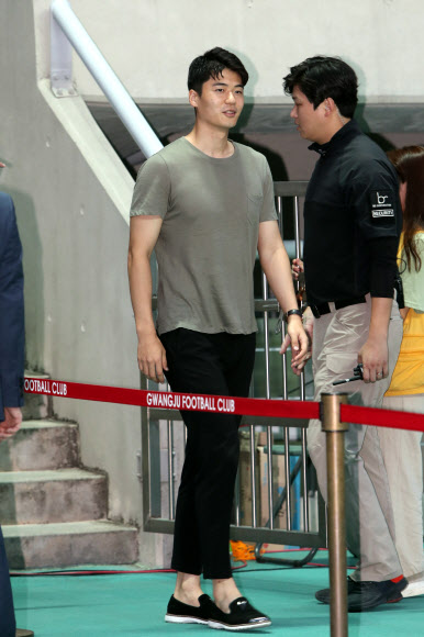 기성용 ‘광주FC 경기 보러 왔습니다’