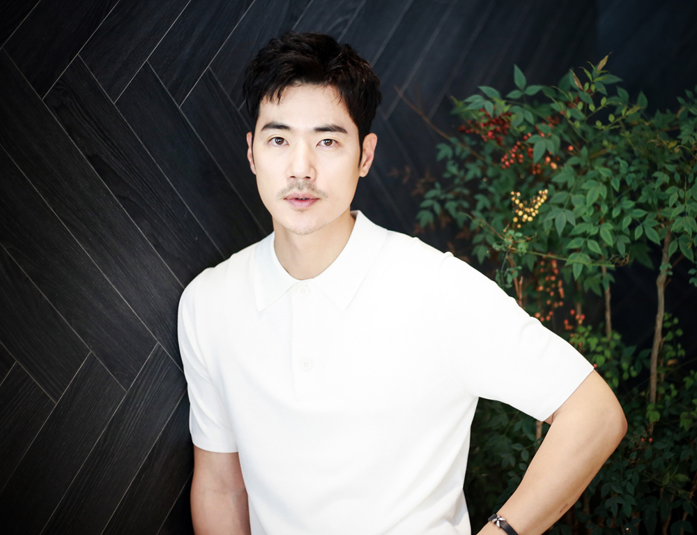 ‘현지에서 먹힐까?’ 김강우  