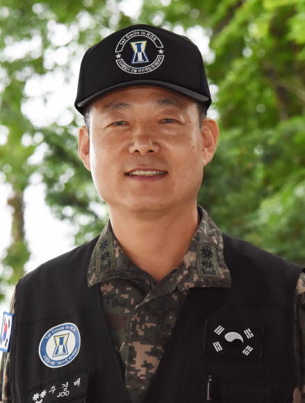 주경배 육군 1군단 유해발굴과장(중령)