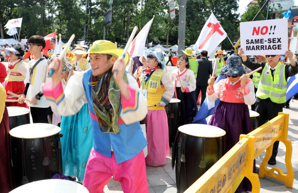 퀴어축제 반대!