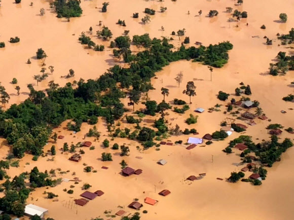 라오스 댐 붕괴로 수백명 실종…라오스정부, 긴급재난구역 선포