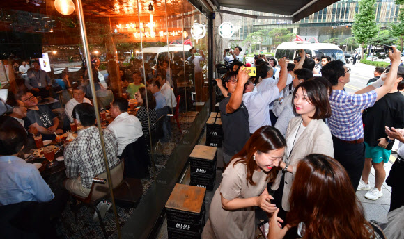 맥줏집에 대통령이 있다