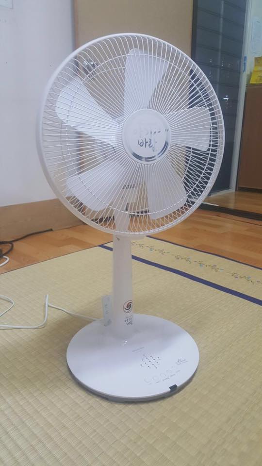 문재인 대통령이 선물한 선풍기. 박원순 시장 페이스북