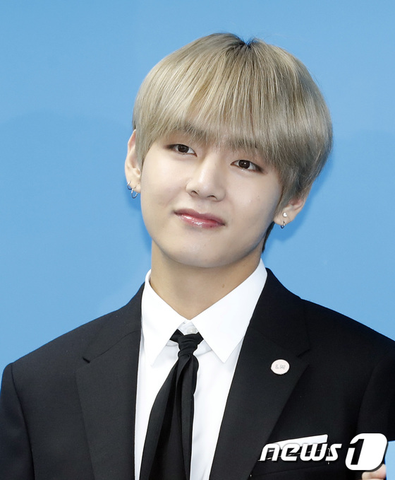 방탄소년단 뷔<br>사진=뉴스1