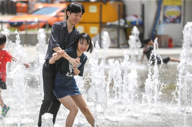 ‘폭염이 만든 추억’