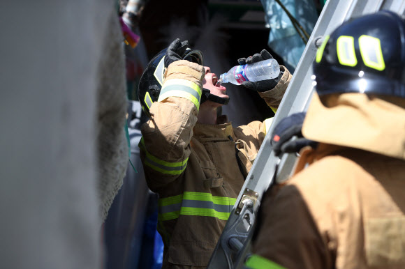 화마·폭염과 싸우는 119