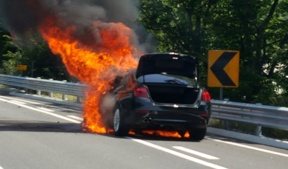 ‘불타는 차’ BMW 520d 승용차에서 또 불