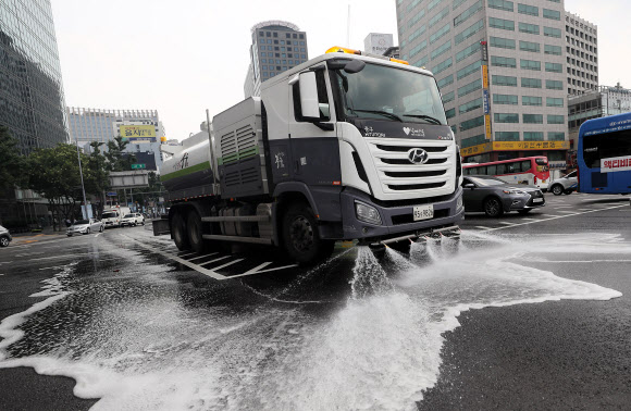 ‘서울 도심을 식혀라’