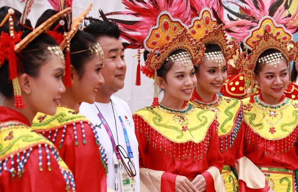 아시안게임, 인도네시아의 미소