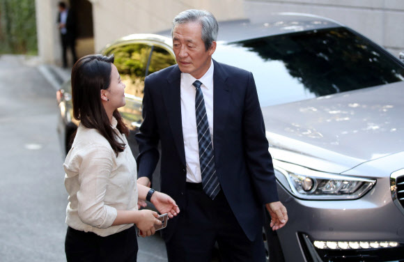 정몽준 이사장, 고 변중석 여사 11주기 참석