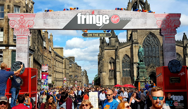 세계 최대의 공연예술축제인 에든버러 프린지 페스티벌(Edinburgh Festival Fringe)이 지난 27일(현지시간) 성황리에 막을 내렸다.