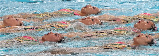 ‘물과 하나가 되어’