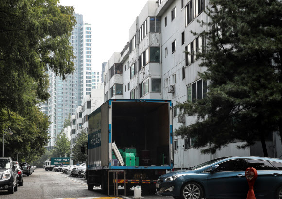 재건축 진행, 반포 주공1단지 3.3㎡당 1억 원 돌파