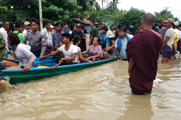 폭우에 미얀마 댐 배수로 붕괴… 이재민 5만여명