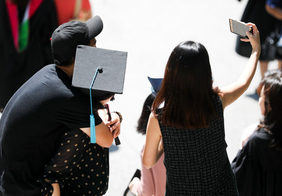 ‘감사합니다, 엄마’