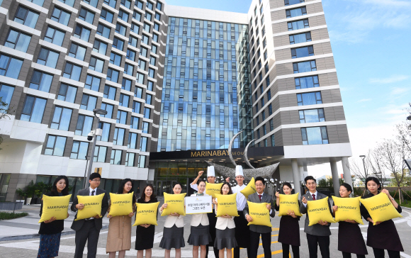 [서울포토] 경인아라뱃길에 프리미엄 호텔 ‘마리나베이서울’ 오픈