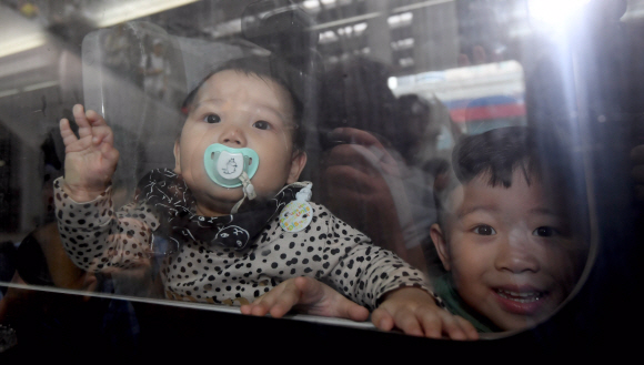 [서울포토] 고향으로 가는 길