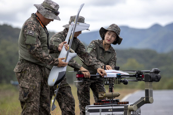 육군, ‘드론봇 전투단’ 창설