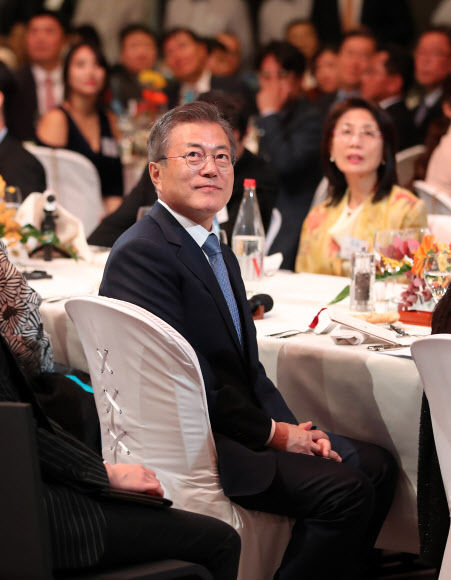 재프랑스 교민들과 함께한 문 대통령