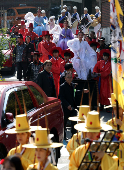 장수마을로 찾아온 삼선녀