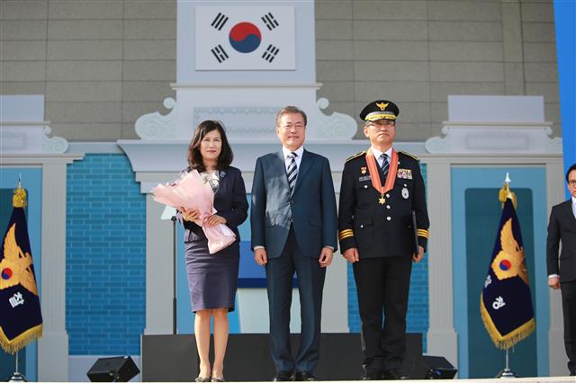 김남현(오른쪽) 경찰청 자치경찰추진단장(경무관)